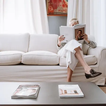The Grey Apartment *