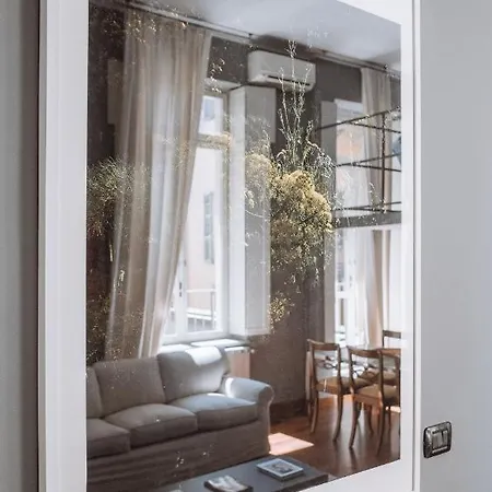 Apartment The Grey